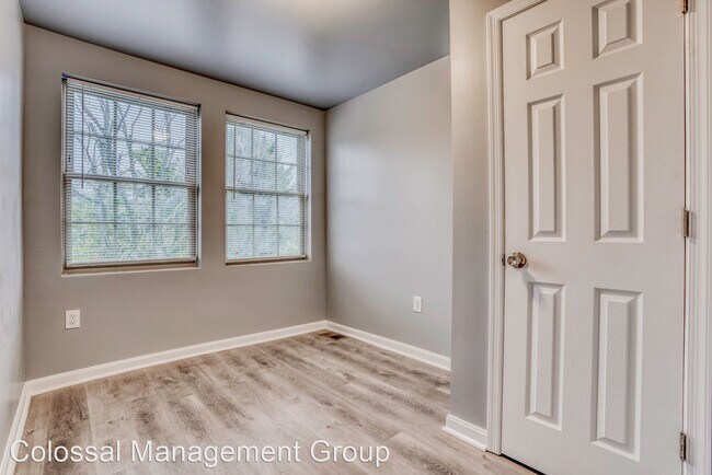 Foto del edificio - 3 br, 1.5 bath House - 2217 Orem Ave