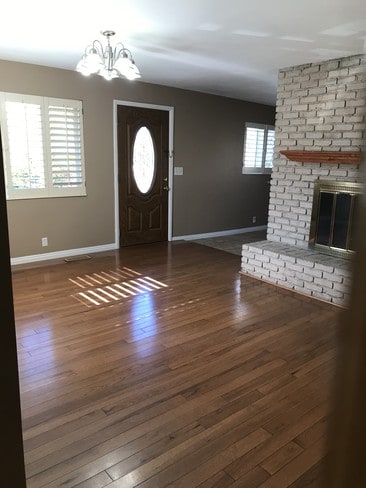 Building Photo - 4065 S Olympic Way