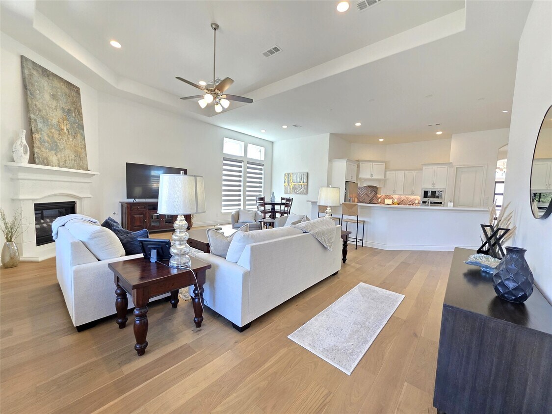 Foto del edificio - 22045 Gateway Arch Dr