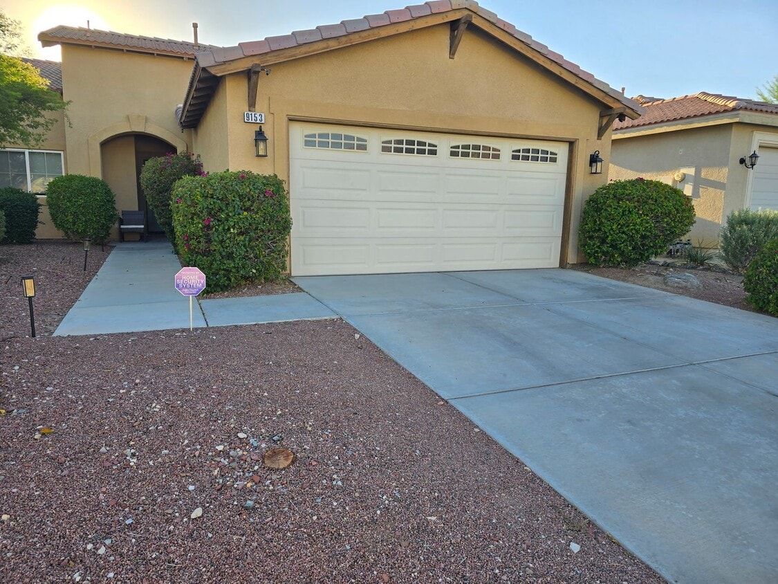 Foto principal - 3 Bedroom 2 Bath located in Mountain View DHS