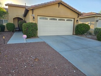 Building Photo - 9153 Silver Star Ave