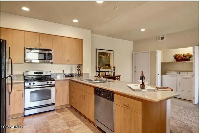 Foto del edificio - 3825 W Anthem Way