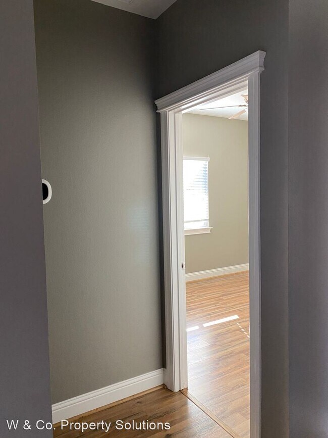 Foto del edificio - 4 br, 2.5 bath House - 4076 Palm Springs dr