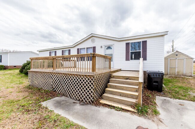 Building Photo - Adorable manufactured home in Maysville