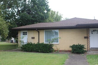 Building Photo - 2161 Washington Ave