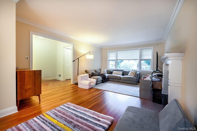 Foto del edificio - 11 Latonia Rd