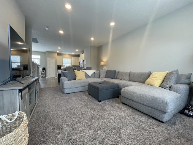 Foto del edificio - 9622 Olive Ln N