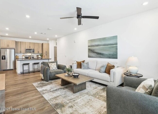 Building Photo - 1073 Journey Cir