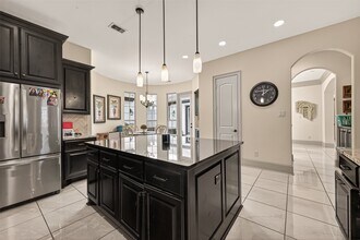 Building Photo - 2515 Avon Gate Ct