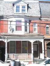 Building Photo - 247 E College Ave