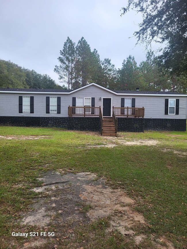 Foto del edificio - 4 bedroom PLUS a bonus room; Quitman, GA