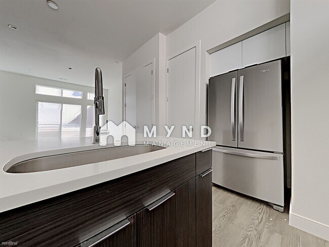 Foto del edificio - 2 br, 2.5 bath House - 2855 W 24th Ave