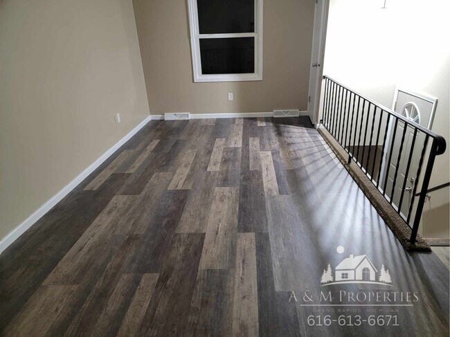 Foto del edificio - 5809 Christie Ave SE