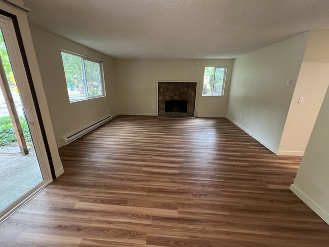 Living Room - 6301 SW Valley Ave