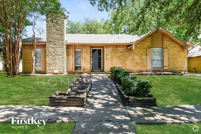 Building Photo - 418 Thistle Dr