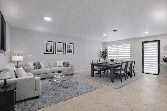 Foto del edificio - 16620 SW 42nd Terrace