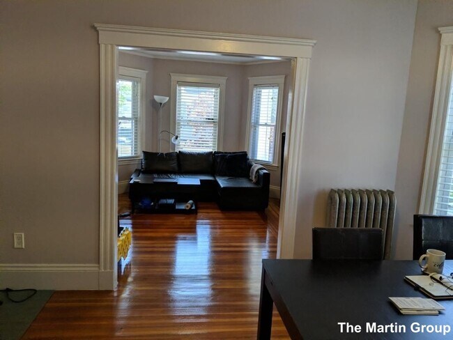 Foto del edificio - 16 Indiana Ave