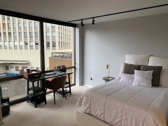 Foto del interior - 2650 N Lakeview Ave