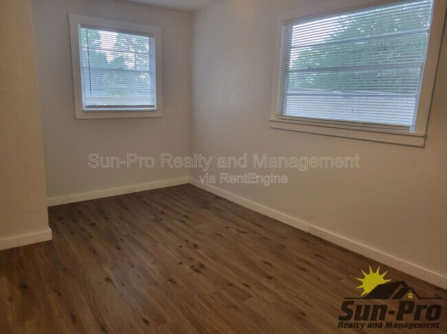 Foto del edificio - 708 Georgia St