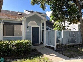 Building Photo - 1821 Racquet Ct