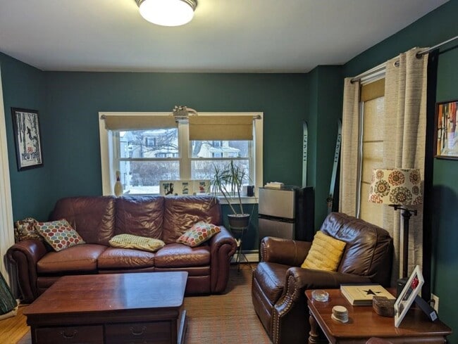 Foto del edificio - 94 W Cayuga St