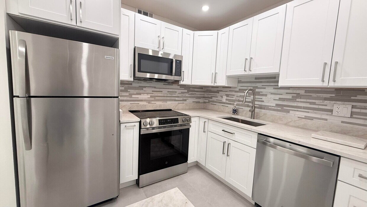 Photo - 6505 Winfield Boulevard, Margate, FL 33063 - 2 BR 2 BA condo