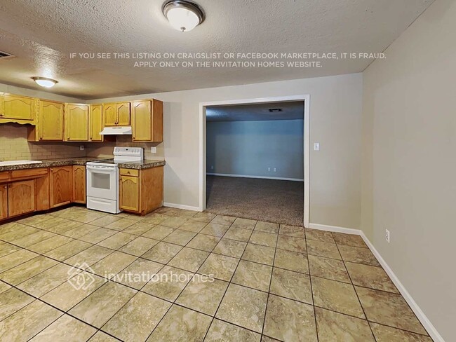 Foto del edificio - 4102 N 71st Ln