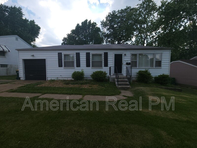 Primary Photo - 10235 Cabot Dr