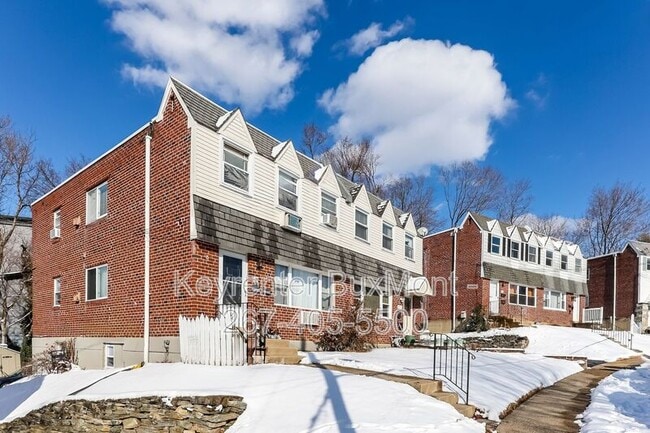 Foto del edificio - 419 W Jefferson St