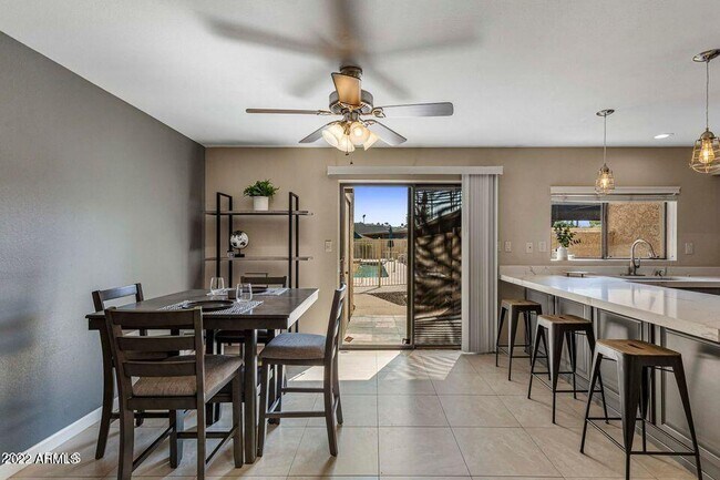Foto del edificio - 7339 E Northland Dr