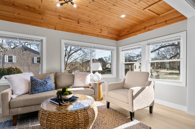 Photo - 135 Hawksley Ave Apartment