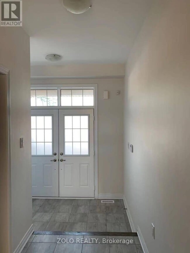 Building Photo - 227 Wisteria Way