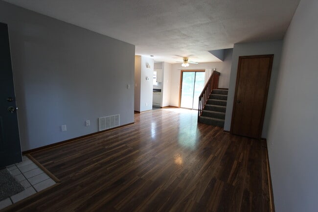 Foto del edificio - 2801 W Broadway