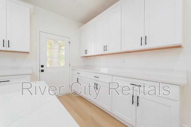 Foto del edificio - 4620 SE 8th Ave
