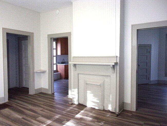 Foto del edificio - 311 Hasty St