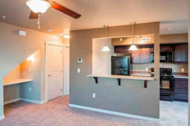 Foto del edificio - 3423 N Centrepoint Way