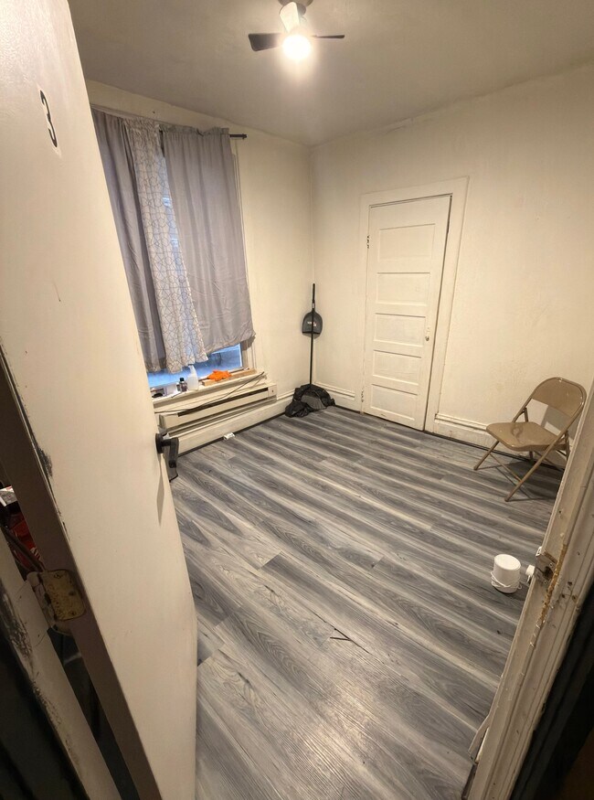 Foto del edificio - 316 N 2nd St