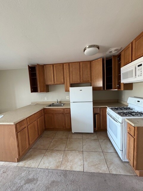 Photo - 5412 Claremont Ave Apartment