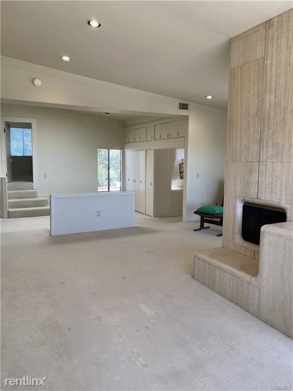 Building Photo - 3 br, 2 bath House - 7944 Zeus Dr