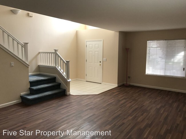 Foto del edificio - 4 br, 2.5 bath House - 3301 Wood Lily Ct