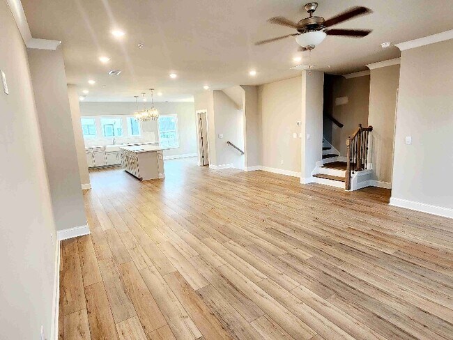 Foto del edificio - 1054 Knoxboro Ln