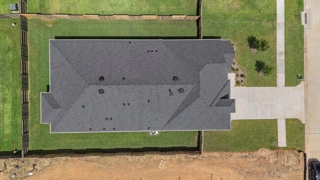 Foto del edificio - 25330 Balvaird Dr