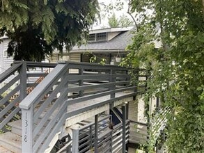 Building Photo - 1318 15th Ave S