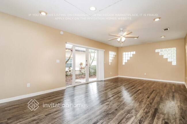 Foto del edificio - 11006 62nd St N