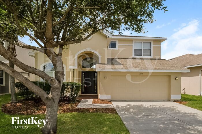Foto principal - 4545 Rolling Greene Dr