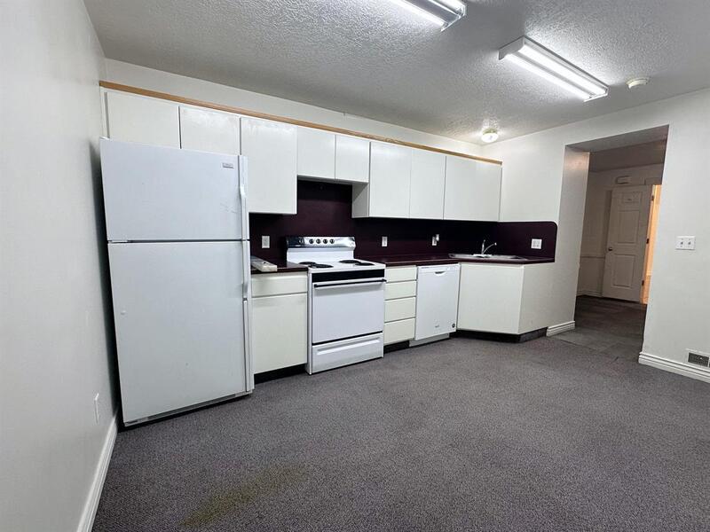 Building Photo - 18 N 200 E