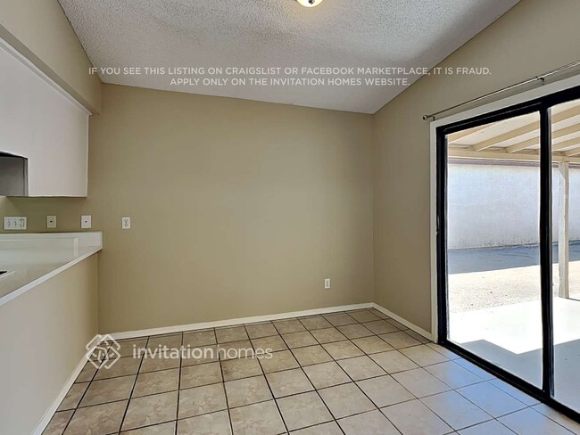 Foto del edificio - 11134 N 82nd Ln