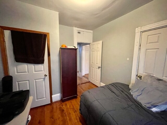 Foto del edificio - 814 Parker St