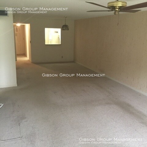 Foto del edificio - 2965 SW 22nd Ave