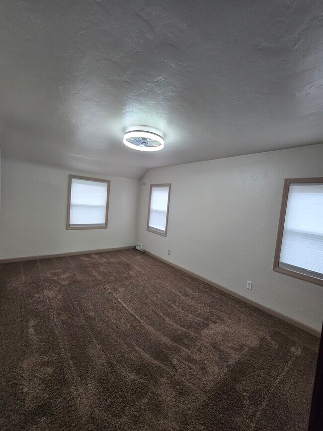 Foto del edificio - 4267 Stanton Ave